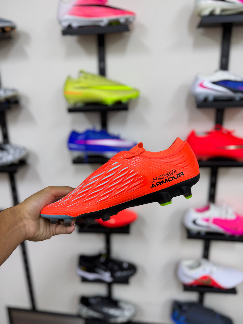 Under Armour Mangetico Elite FG rojas