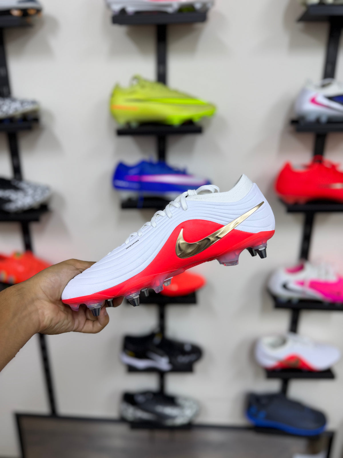 Nike Tiempo Maestro Elite SG Pro blancas rojas